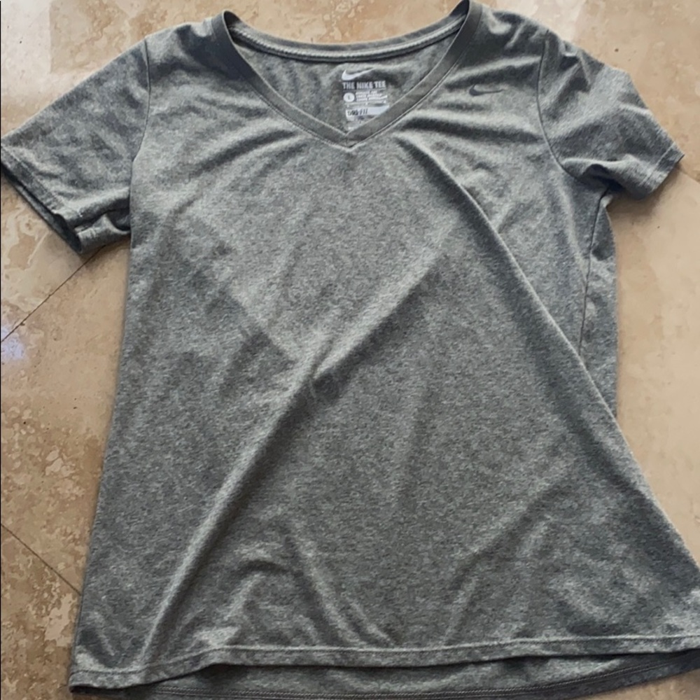 Grey Nike v neck